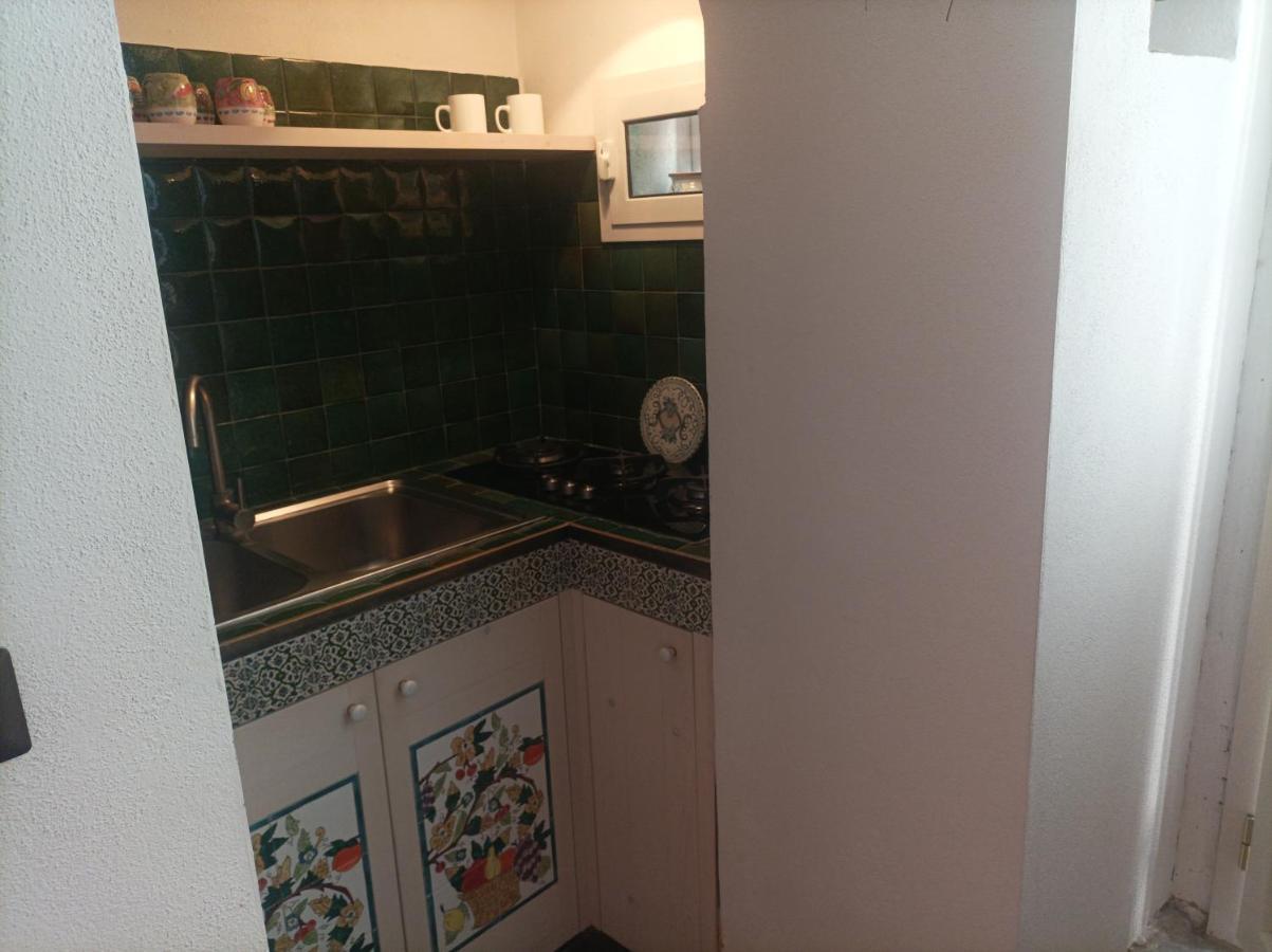 Casa Vacanze Il Geco Трани Экстерьер фото