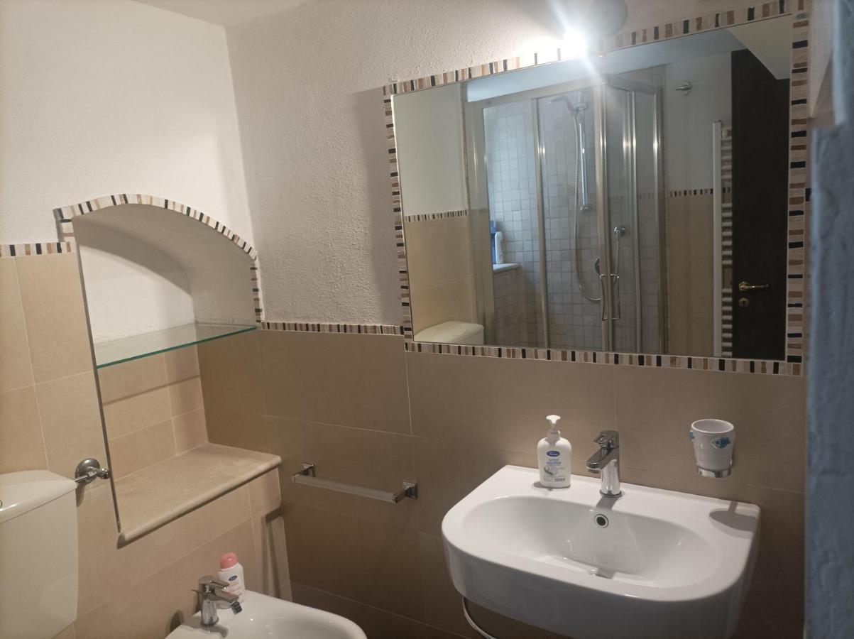 Casa Vacanze Il Geco Трани Экстерьер фото