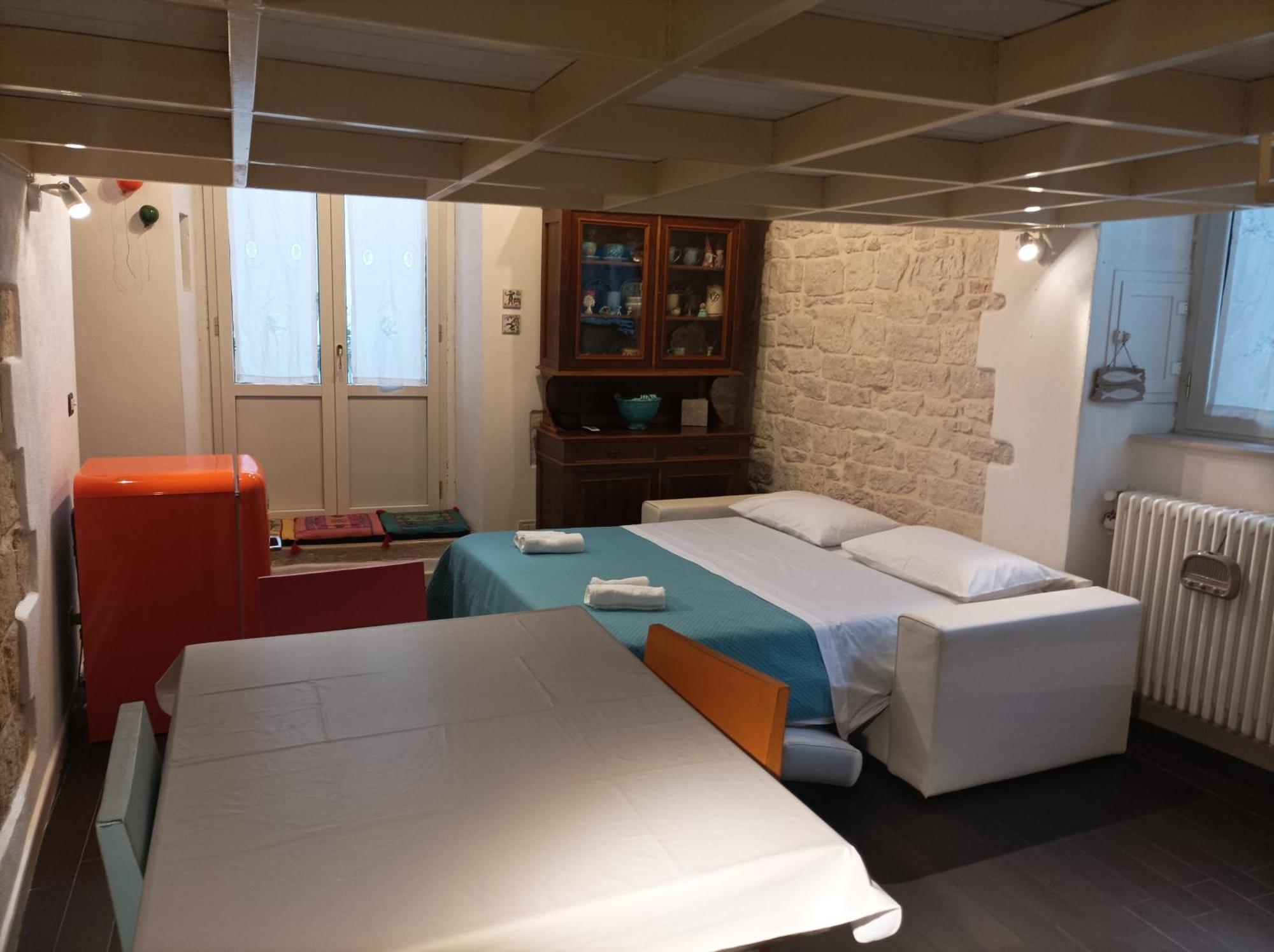 Casa Vacanze Il Geco Трани Экстерьер фото